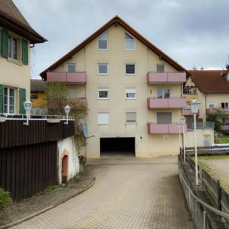 2-zimmer Whg Tg & Kueche Balkon Apartament